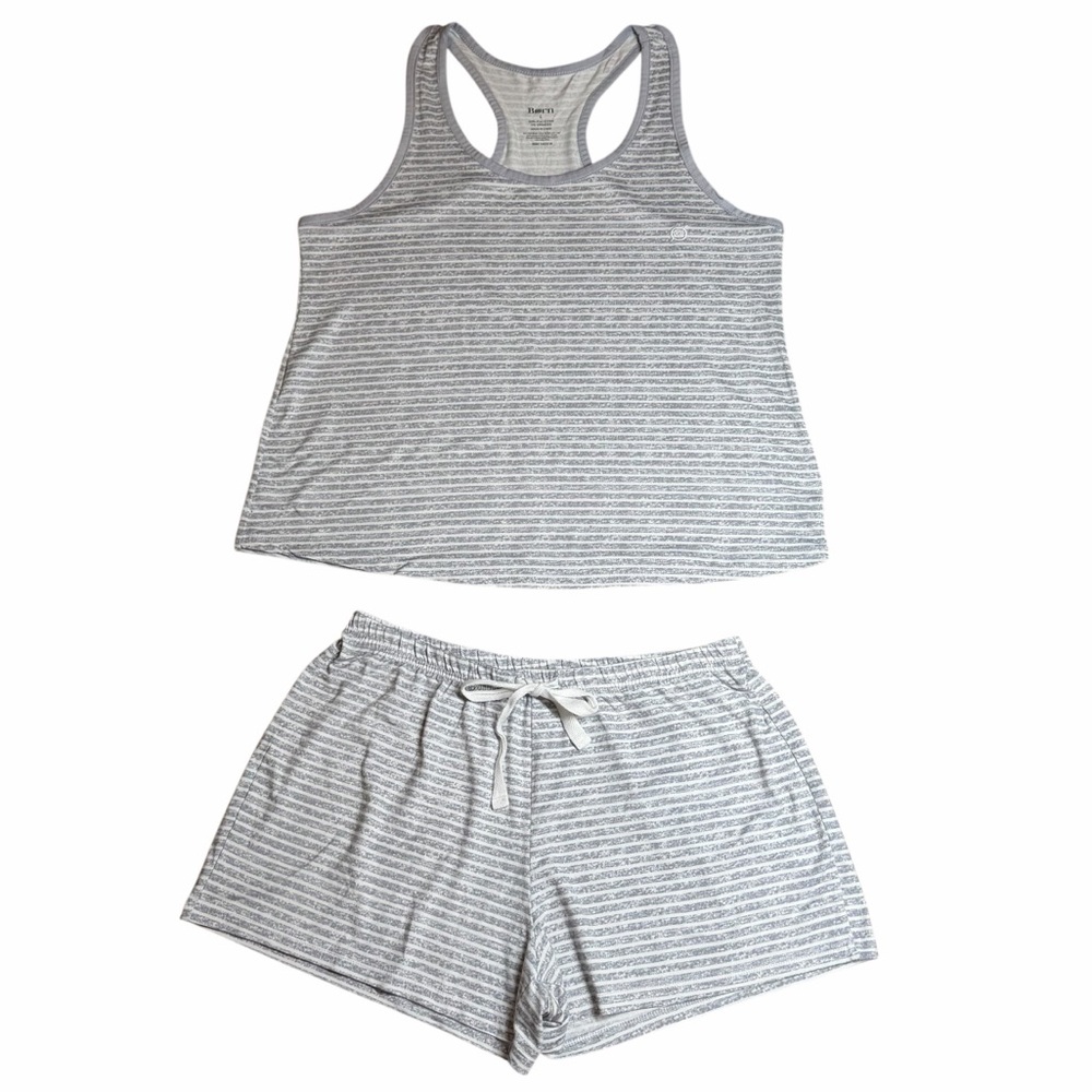 Born Gray & White Striped Tank Top & Shorts Pajama Set - Size Large
